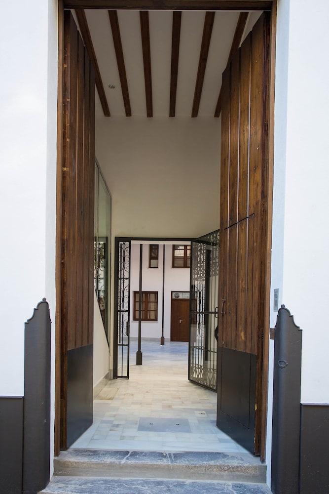Palacio Buenavista Севилья Экстерьер фото